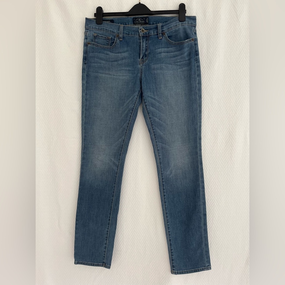 Lucky Brand Skinny Jeans — Size 32 Regular